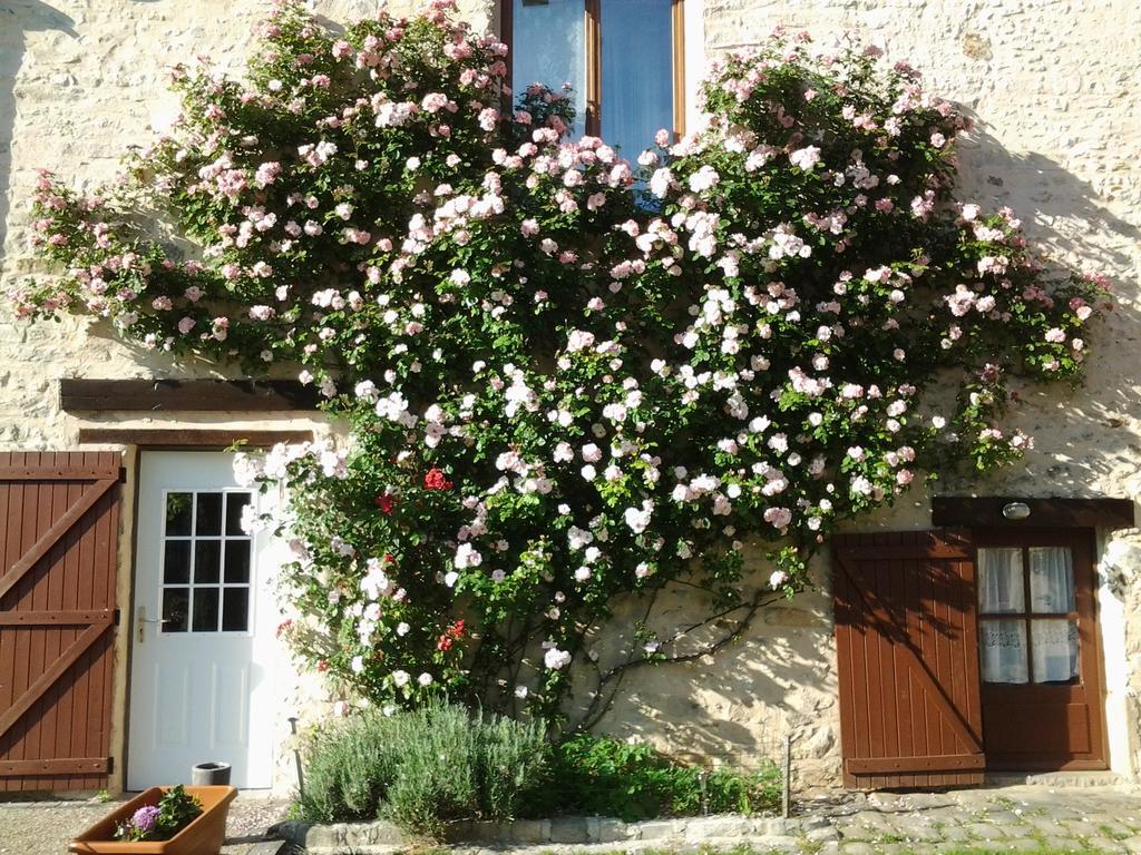 Bed and Breakfast La Ferme Du Vintue Etrechy  Номер фото