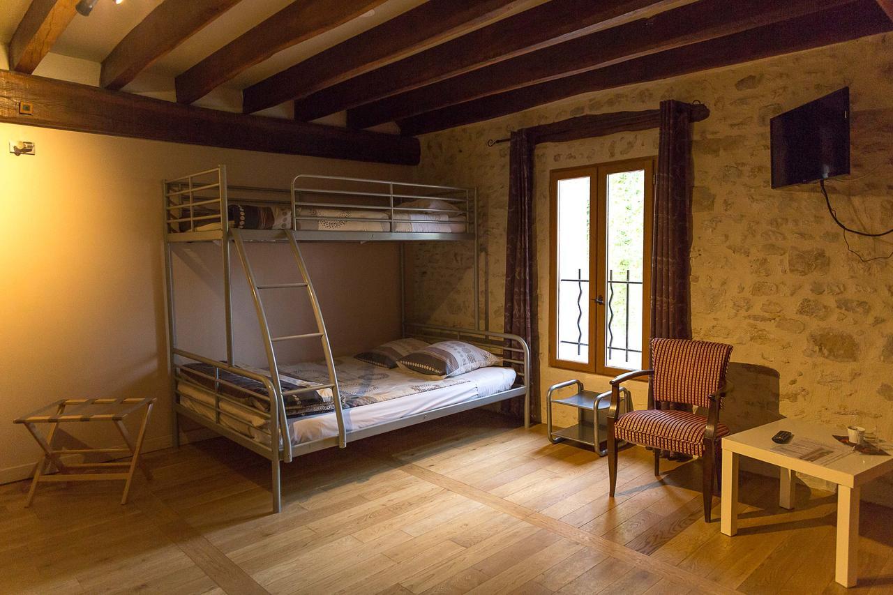 Bed and Breakfast La Ferme Du Vintue Etrechy  Экстерьер фото