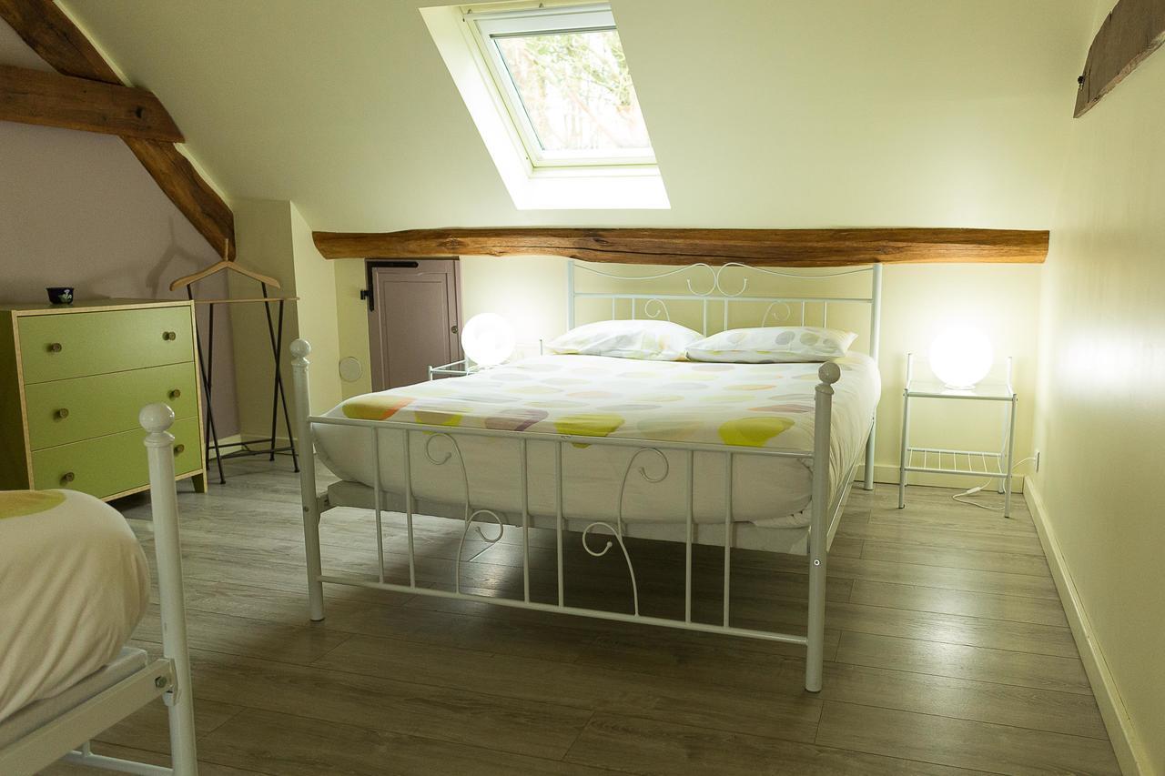 Bed and Breakfast La Ferme Du Vintue Etrechy  Экстерьер фото