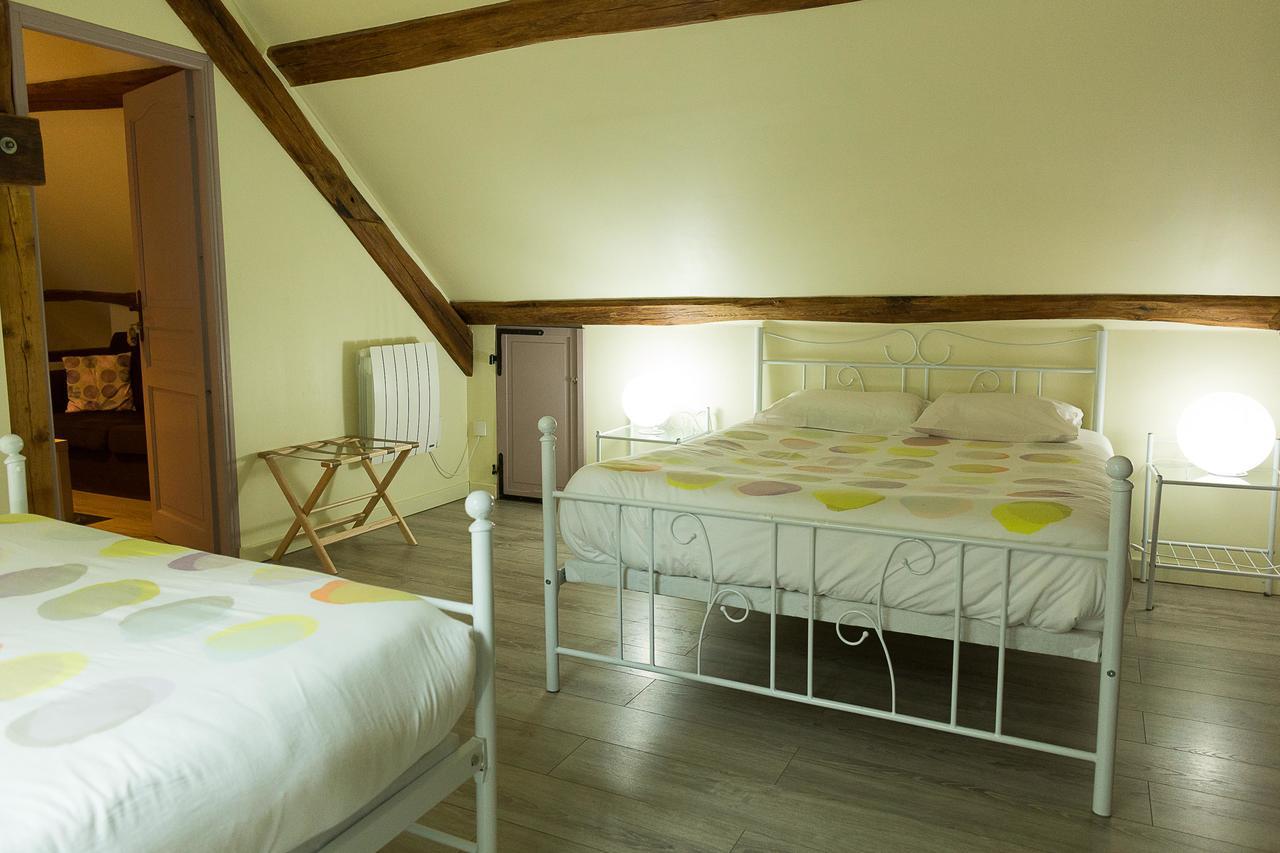 Bed and Breakfast La Ferme Du Vintue Etrechy  Экстерьер фото