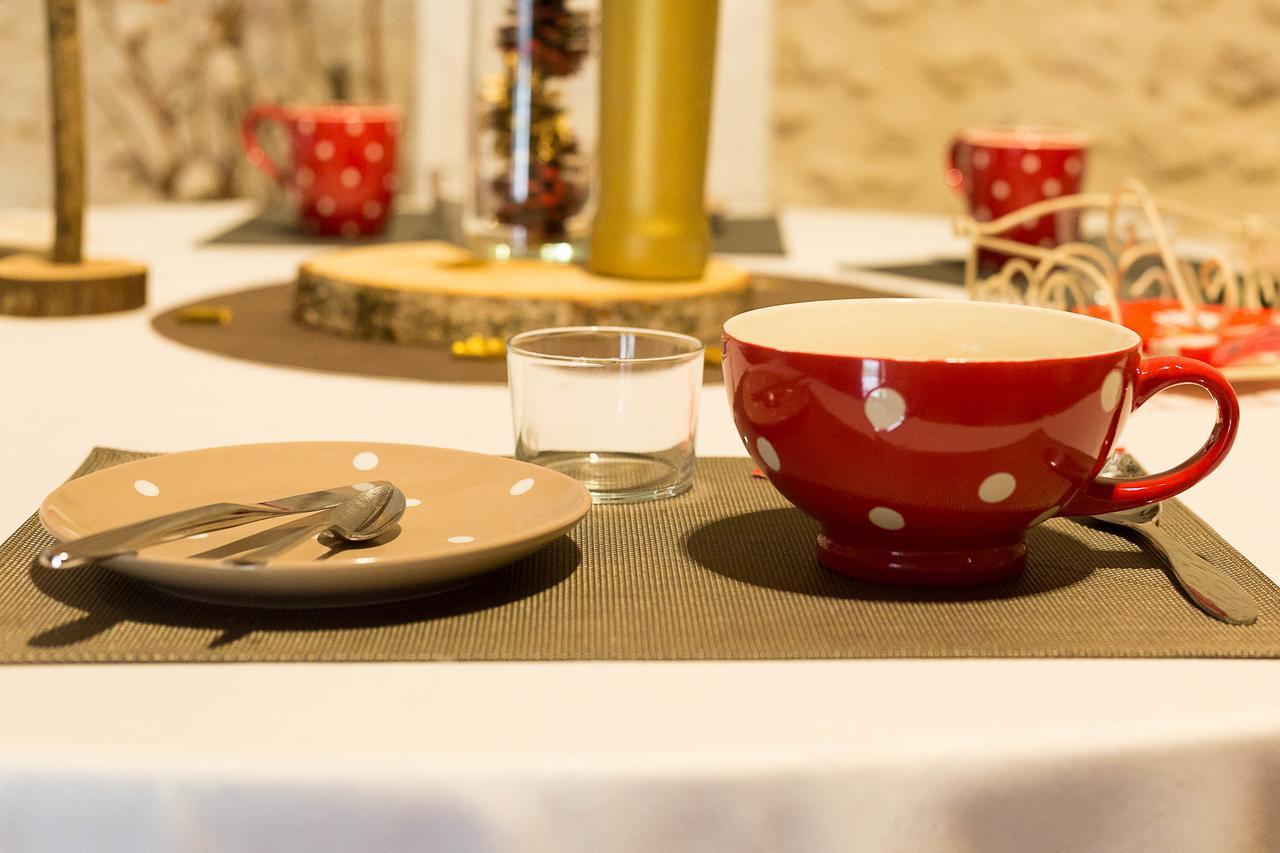 Bed and Breakfast La Ferme Du Vintue Etrechy  Экстерьер фото
