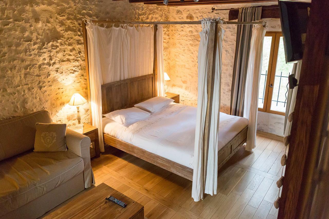 Bed and Breakfast La Ferme Du Vintue Etrechy  Экстерьер фото
